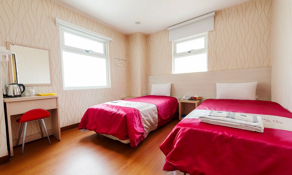 Tomorrow Hotel Taipei Bagian luar foto