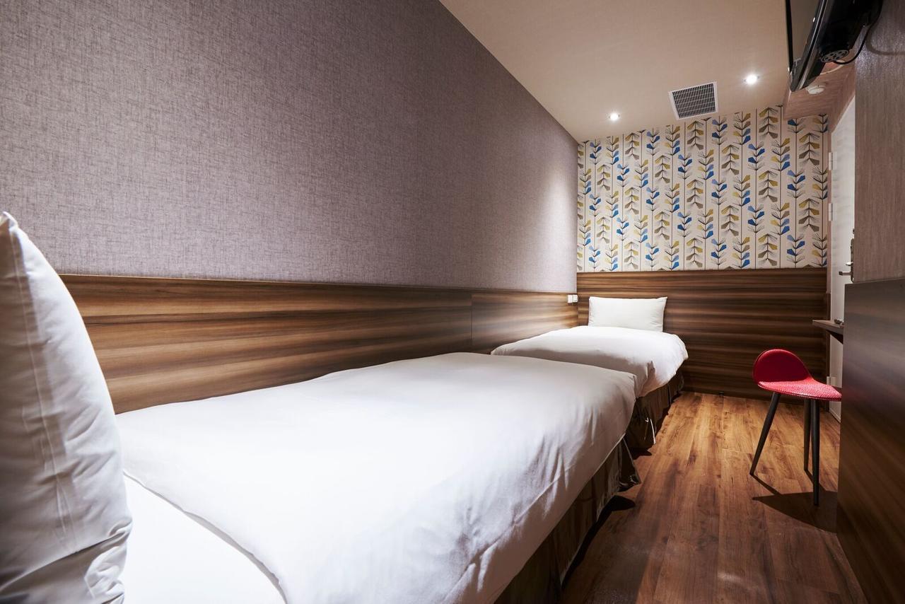 Tomorrow Hotel Taipei Bagian luar foto