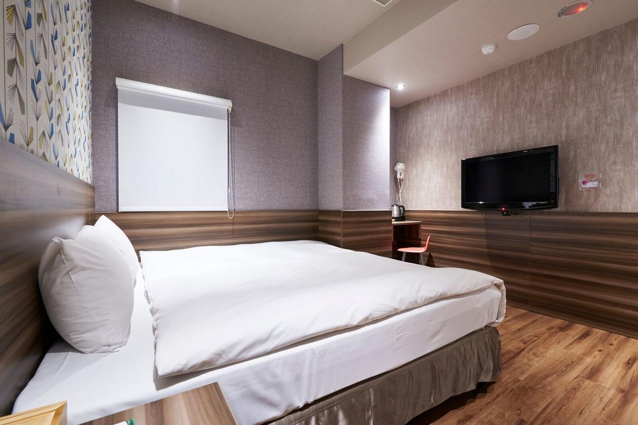 Tomorrow Hotel Taipei Bagian luar foto