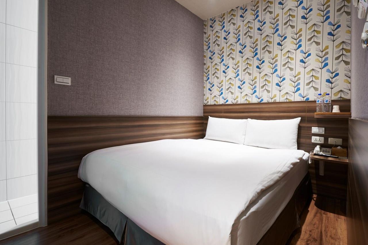 Tomorrow Hotel Taipei Bagian luar foto
