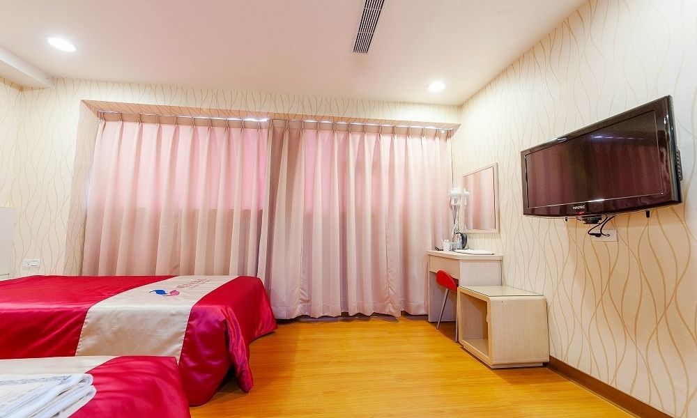 Tomorrow Hotel Taipei Bagian luar foto